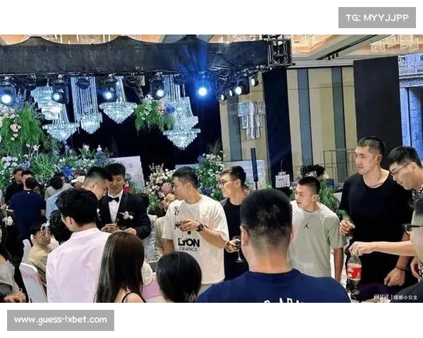 郭凯大婚成CBA聚会 邱彪金句引发热议成全场焦点 郭凯大婚成CBA聚会 邱彪金句引发热议成全场焦点